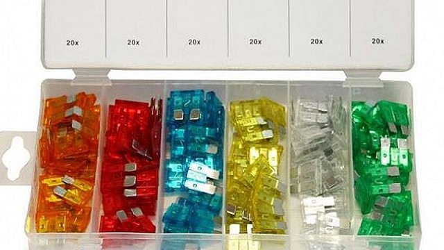 Biztosíték, biztosítékház