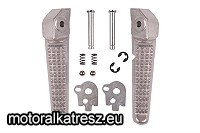 Biketec Hátsó lábtartópár, ezüst BTFR020